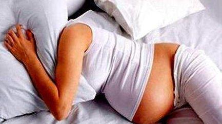 孕妇|孕晚期,孕妇这4件事上越“懒惰”,胎儿羊水就越稳定!