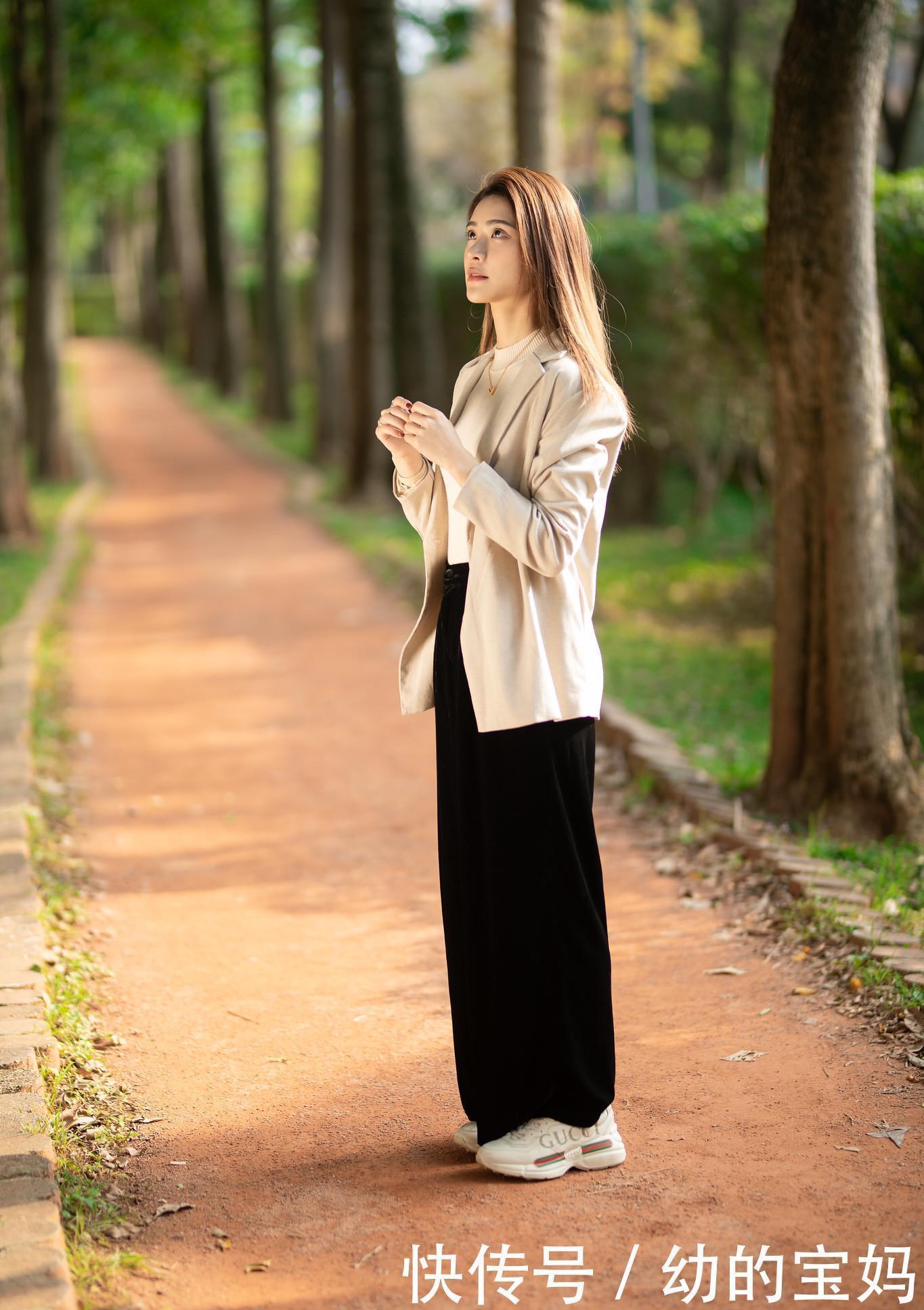 西装外套|想要潇洒又帅气的穿搭,一件阔腿裤是必不可少的