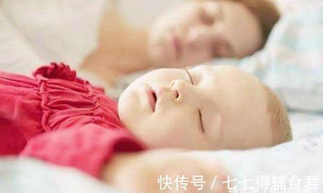 李严|宝宝睡觉时出现这5个异常反应,是在发信号,家长要注意了