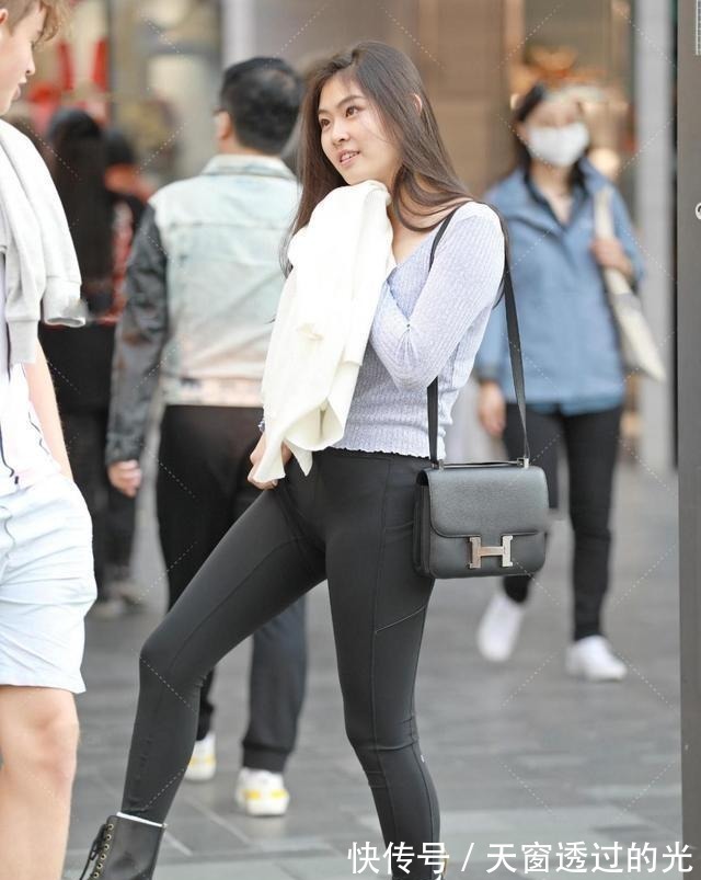 牛仔裤和生活一样,酷感十足还保暖,气场十足