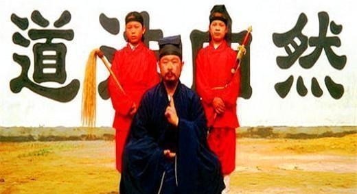 逍遥!张三丰14代传人, 精通奇门遁甲, 震飞空手道冠军