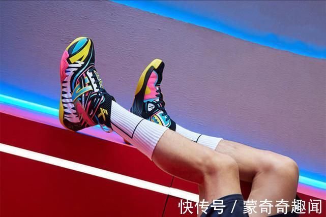 视觉 视觉冲击力一流的联名球鞋，潮酷男孩选它准没错