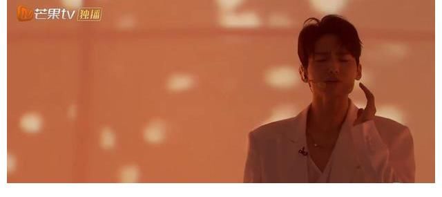 全网|《披荆斩棘》林志炫频放大招,上演大师级精神盛宴,打动全网观众