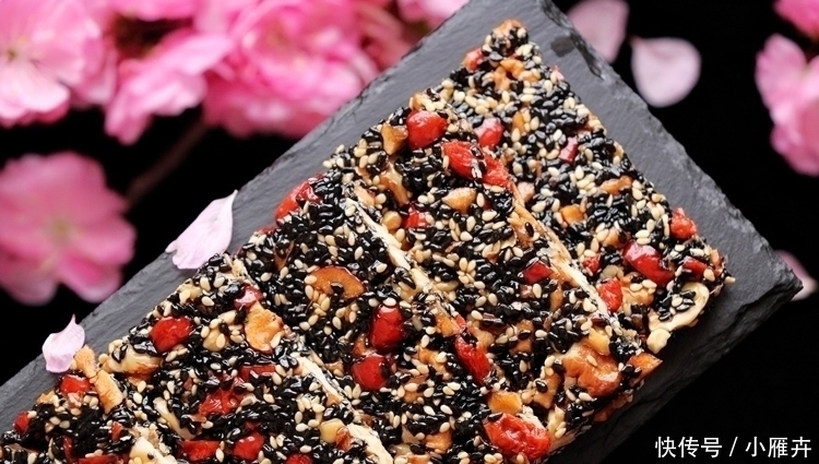 赤砂糖|它是“穷人的阿胶”,一斤十几块钱,隔三差五吃,气血两旺显年轻