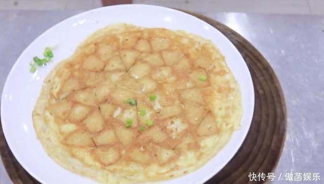 鸡蛋|1块豆腐，2个鸡蛋，不用水不用面，没想这么做如此好吃，太香了