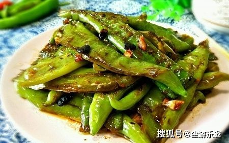 青椒|做虎皮青椒时，很多人方法用错了，难怪青椒不入味，不会就学着