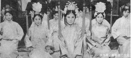 后宫|清朝后宫真实老照片:图一选秀不失望,图五出游很气派!