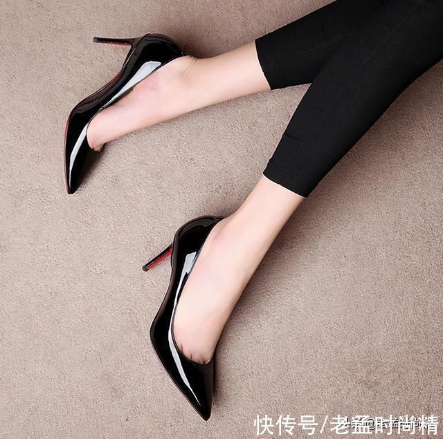 真皮 人气居高不下的尖头高跟鞋,比穿休闲鞋舒服,还显洋气有气质