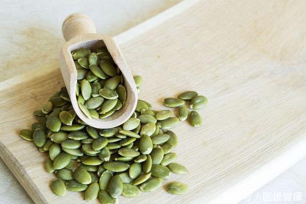 南瓜籽|糖尿病患者，适当吃这5种食物，不怕血糖上升，又营养！