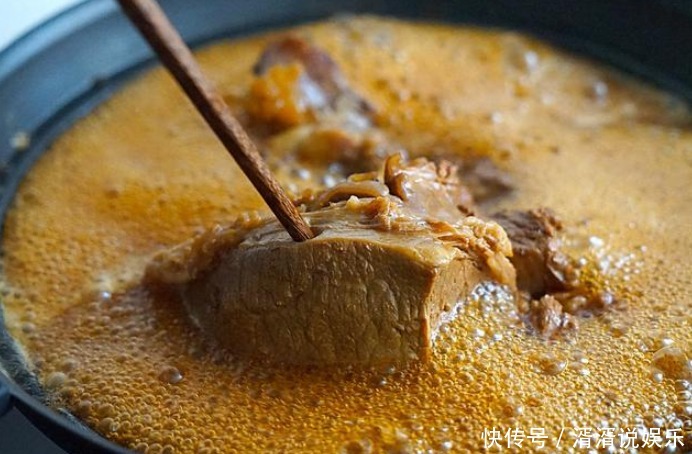 鲜香|牛肉久炖不烂大厨教你1招,多加1勺它,熟得快,软烂鲜香又入味