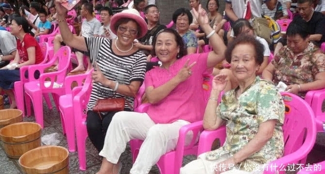 创造|吉尼斯世界之最:第二项由万人共同创造,网友:毫无意义