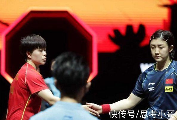 世乒赛|陈梦遭淘汰面无表情!腿疼得直冒冷汗,王艺迪高情商赢球没庆祝