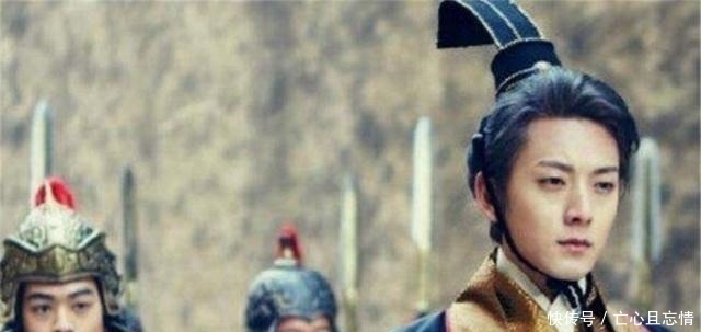 王莽|王莽“铜镜”被发现,上面刻有3个字,专家:没有道理啊?