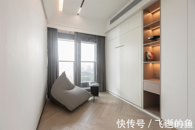 空间|黑白灰调性，三室改两室，三分离设计