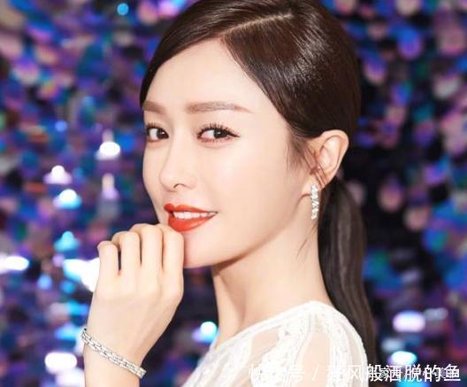 在男生的眼中，女生这4种不起眼的小物件，不仅有吸引力还很加分