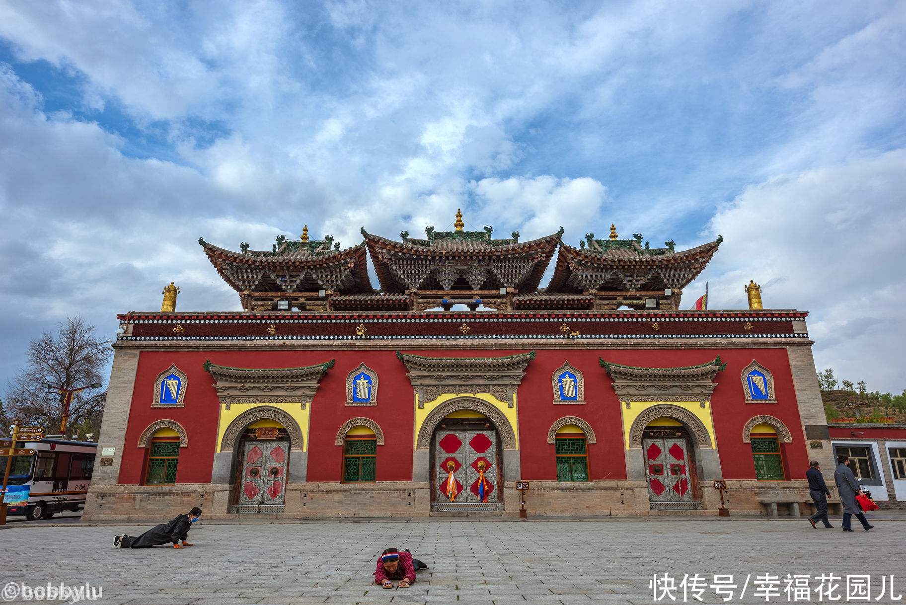 魅力|错的时间去了对的地方，一场太阳雨后，彩虹下目睹了塔尔寺的魅力