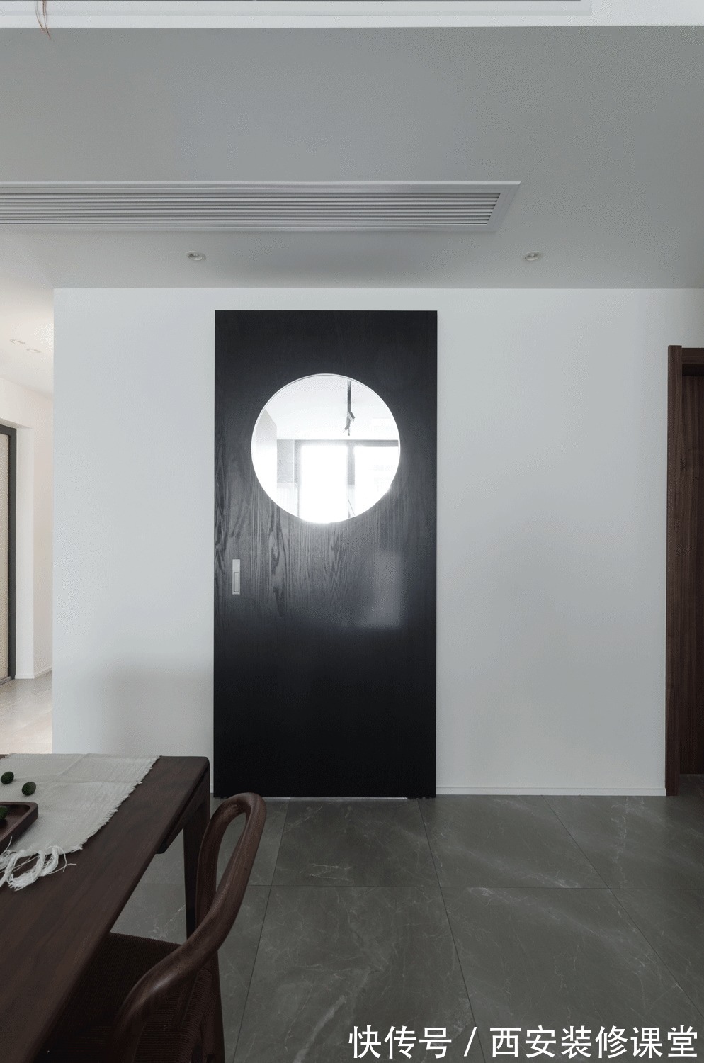 收纳|170㎡极简新中式,三口之家