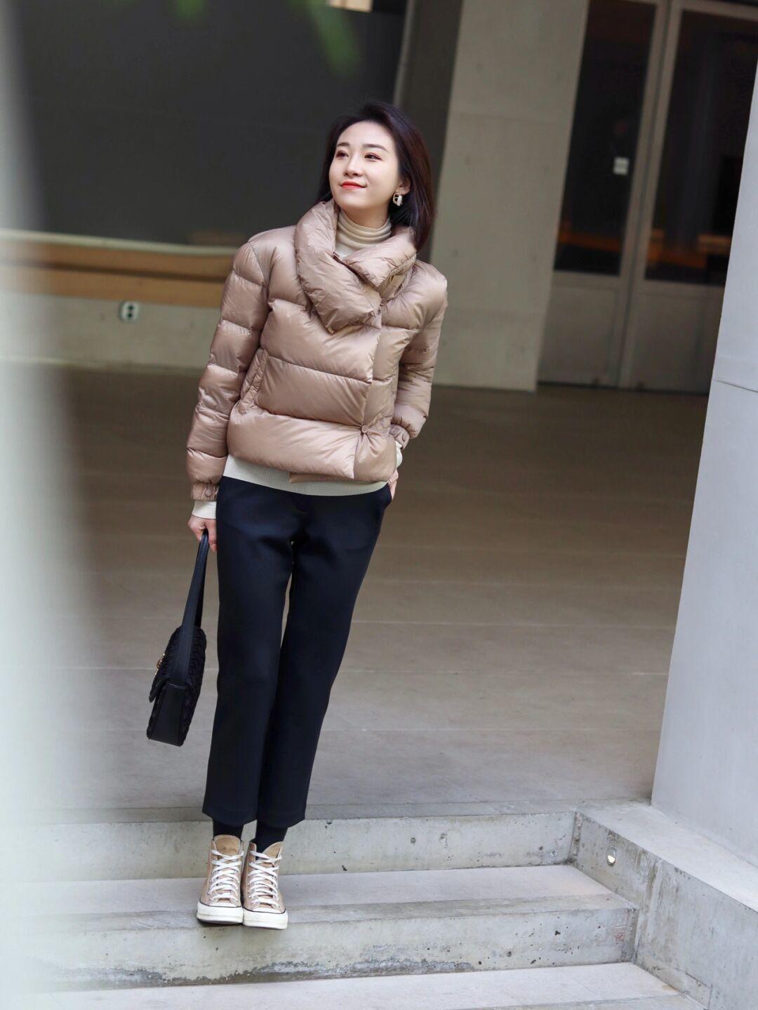 颜色 冬季搭配不用愁,看看这些短款羽绒服,保暖舒适又不挑人