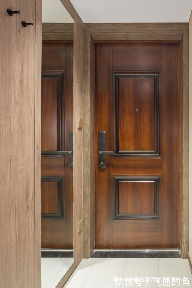 步入式|于沙发小坐片刻,焚一炉沉香,何等惬意。