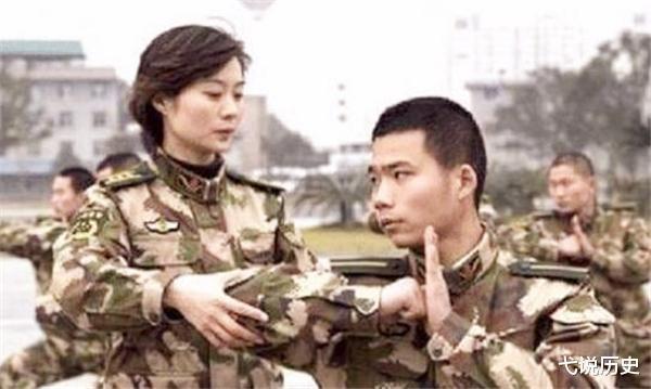 中国特警雷敏17岁入特警队,大校警衔却嫁给普通保安,如今怎样