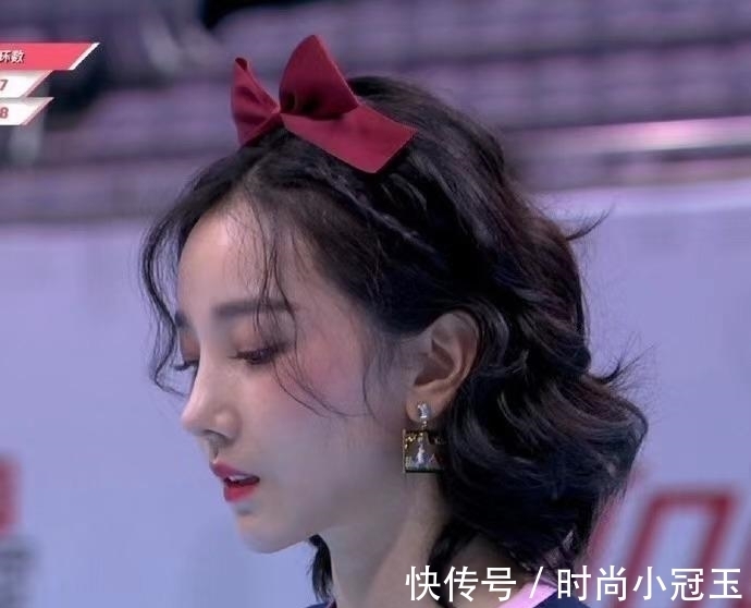 脸型|锁骨发out了!2021短发流行这么剪,烫不烫都超好看