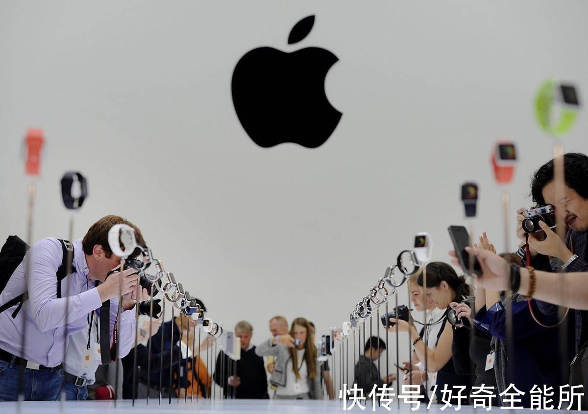 苹果|攒钱买一部iPhone 13要多久？在中国花费时长是美国6倍，瑞士更少