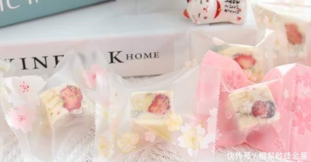 教你做草莓雪花酥,看一遍就会,今年过年不买糖果喽