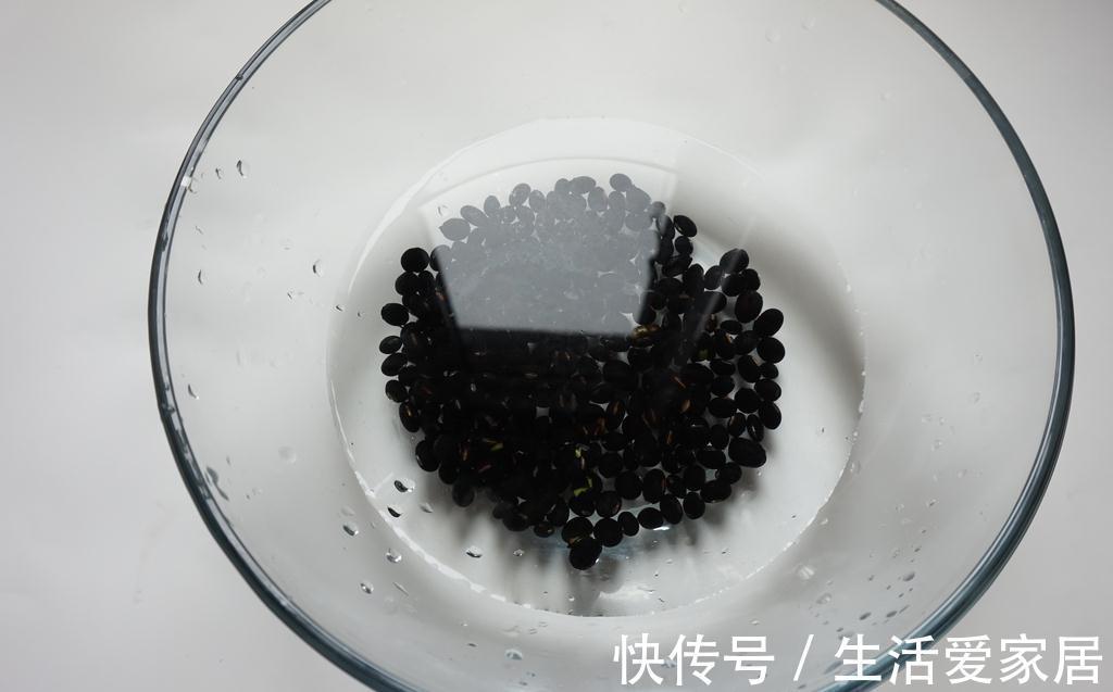 电饭煲|秋天干燥多喝养胃粥，食材营养，做法简单，煮一锅全家都爱喝