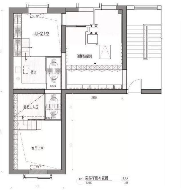 卫生间|60㎡老破屋一半住四代人一半存物,卫生间居然在厨房,狗窝变金窝