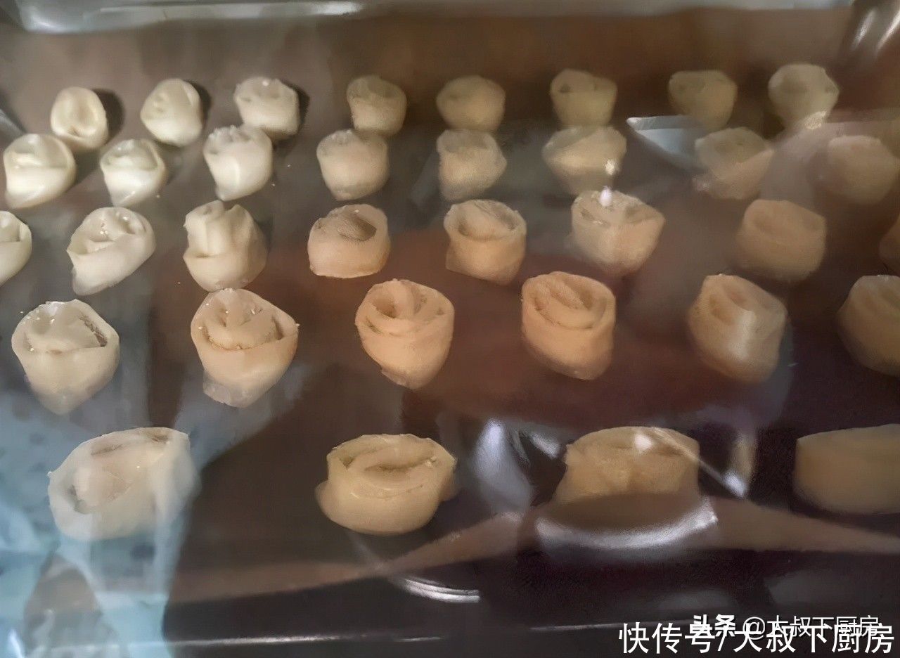 芋头|涮嘴小零食！大叔教你蝴蝶一口酥，简单易上手，好看又好吃