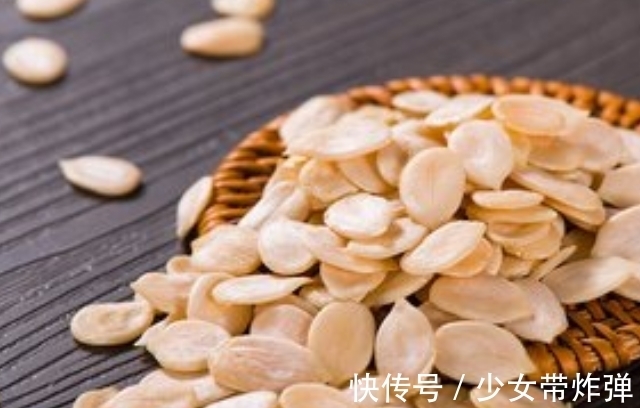 炖排骨|医生再三警告:炖排骨,不可加“这玩意”,当心招来癌细胞!别不当回事