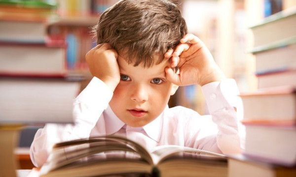 父母|“话多的孩子没出息?”专家:这些优势太明显,父母别盲目打压