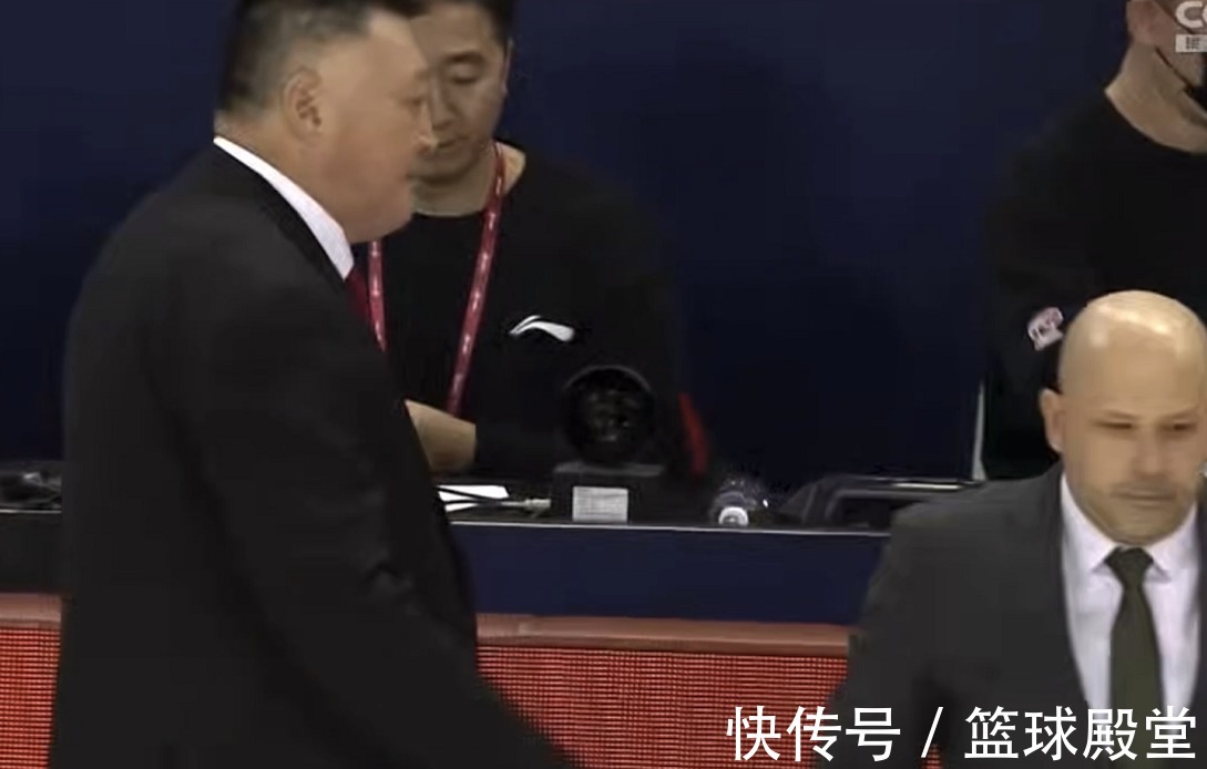 翟晓川|山西逆转北京！张宁功臣待遇+霸王步，雅尼斯生气，翟晓川憨笑