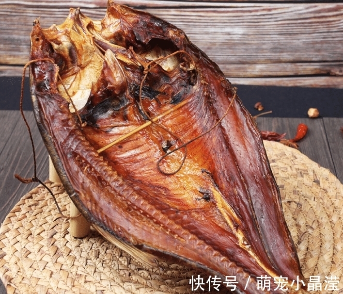 鱼肉|这5种鱼没营养，对人体有害，早被拉入“黑名单”，但很多人爱吃