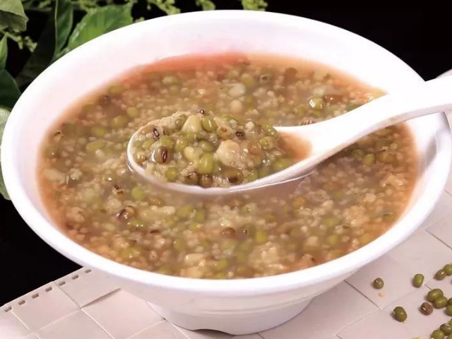 绿豆|金银花人称“铺中仙”,抓一把用做食疗,就是天然的“抗生素”