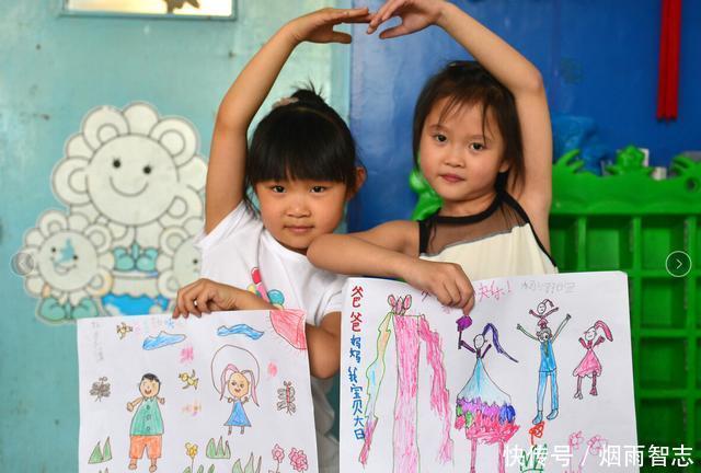 孩子画全家福作业,老师怀疑有心理问题,宝妈哭笑不得:看错了