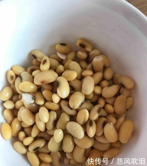 女性|拒绝做黄脸婆!女性每天坚持喝,补充雌激素,皮肤更年轻