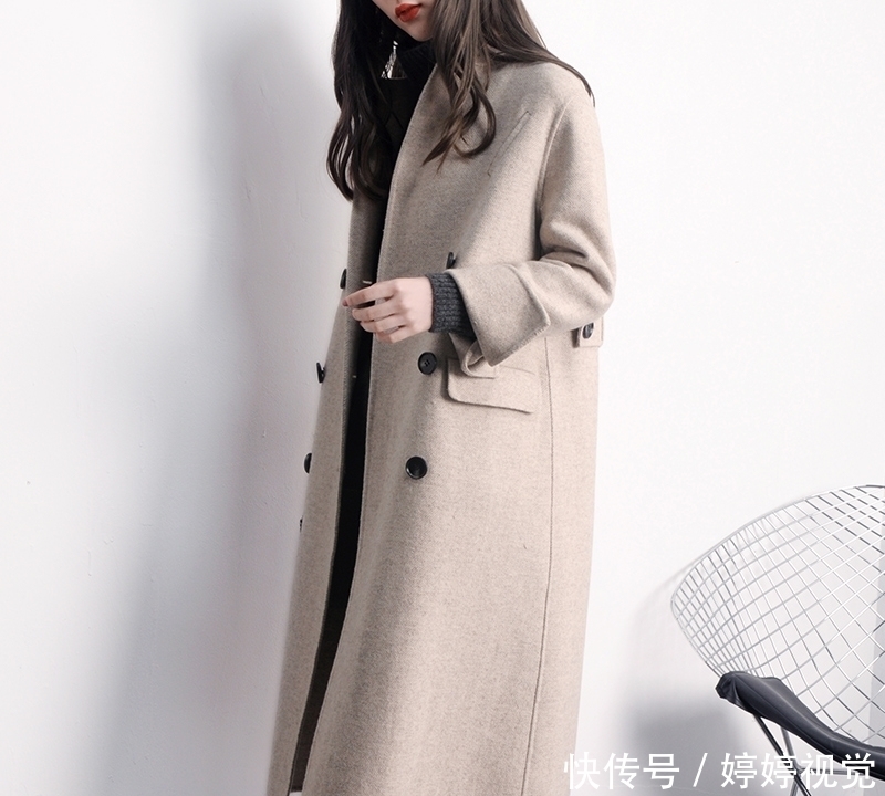 时尚资讯|时髦又显瘦的羊绒大衣,今年流行这样穿,好看又洋气!