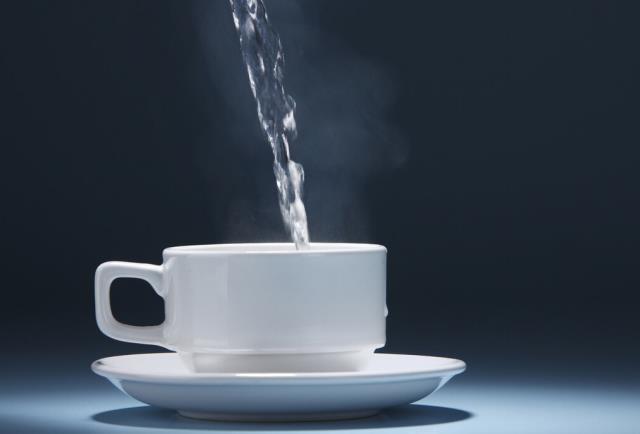 孩子|立秋后,别再给宝宝这样喝水,容易脾虚积食,影响孩子发育和长个