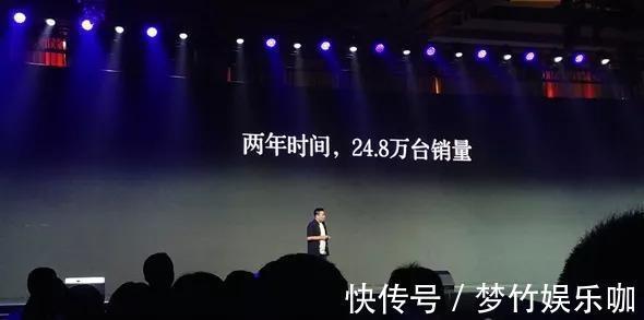 手机|风靡一时的8848钛金手机，是怎么跌落神坛的？