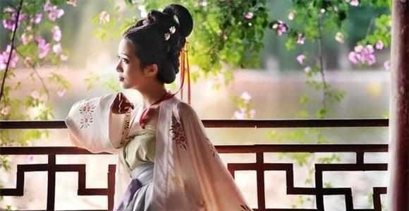 选婿|姑娘出联选婿“擒蛟龙,刺血研来写庚东”,苏轼代徒联姻促佳缘