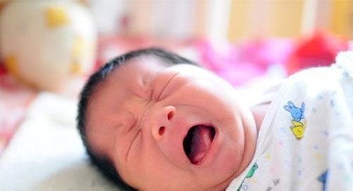 儿科医生|宝宝“黄昏闹”是正常现象吗?跟着儿科医生学习,解决黄昏焦虑感