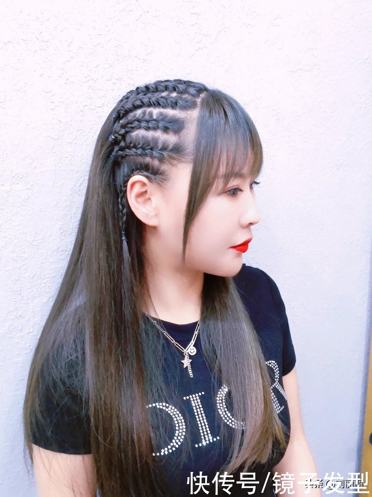 盘发|女人不到40岁，前3种发型别尝试，后三种发型值得拥有