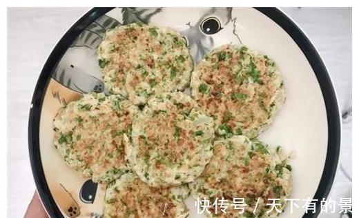 五香粉|豆腐不炖不煮,一搅一拌做成饼,外焦内软,弹滑香甜,美味!