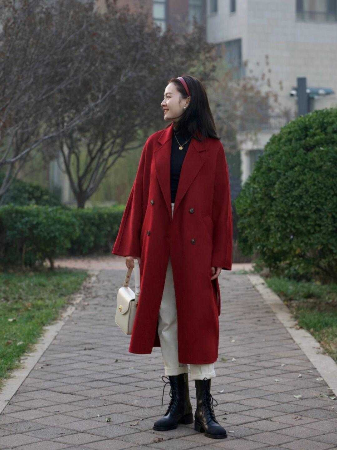 穿搭 这些才是红色大衣的正确搭法,经典稳重又有气场,让你美出新高度