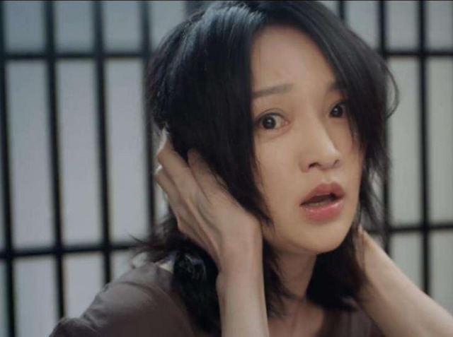 油画!周迅早年“人体模特”油画曝光,一幅售价184万!18岁为艺术献身