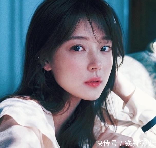 皮肤哪怕再暗黄,每天坚持做这5件事,不化妆都能白成“雪花肌”