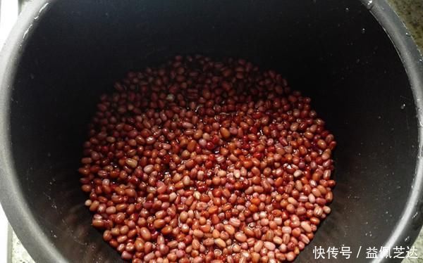 高压锅|红豆和“它”是绝配,隔三差五吃,补充胶原蛋白,毛孔紧致显年轻