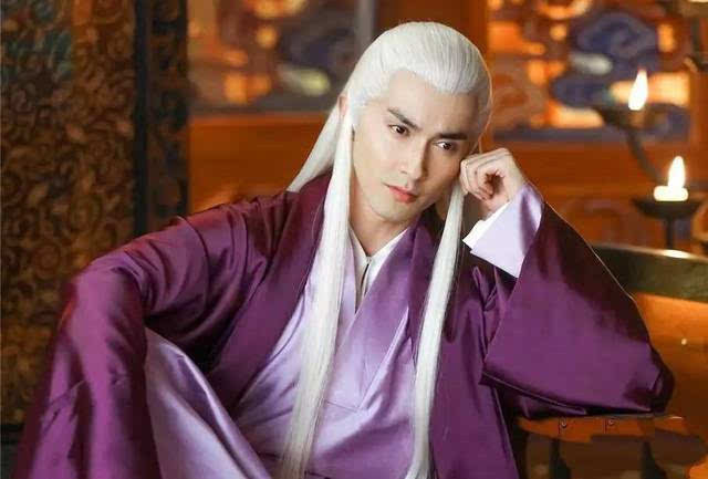 通天教主&鸿钧老祖的入室弟子,创立碧游宫,以一己之力打败五位先天圣人!