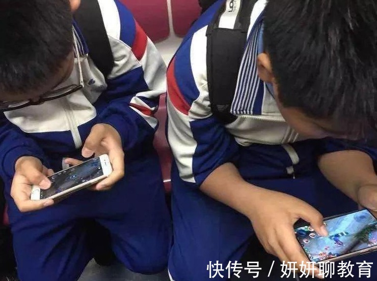老师|保温杯也暗藏玄机？老师发现学生在杯里藏手机，网友斥责无良商家